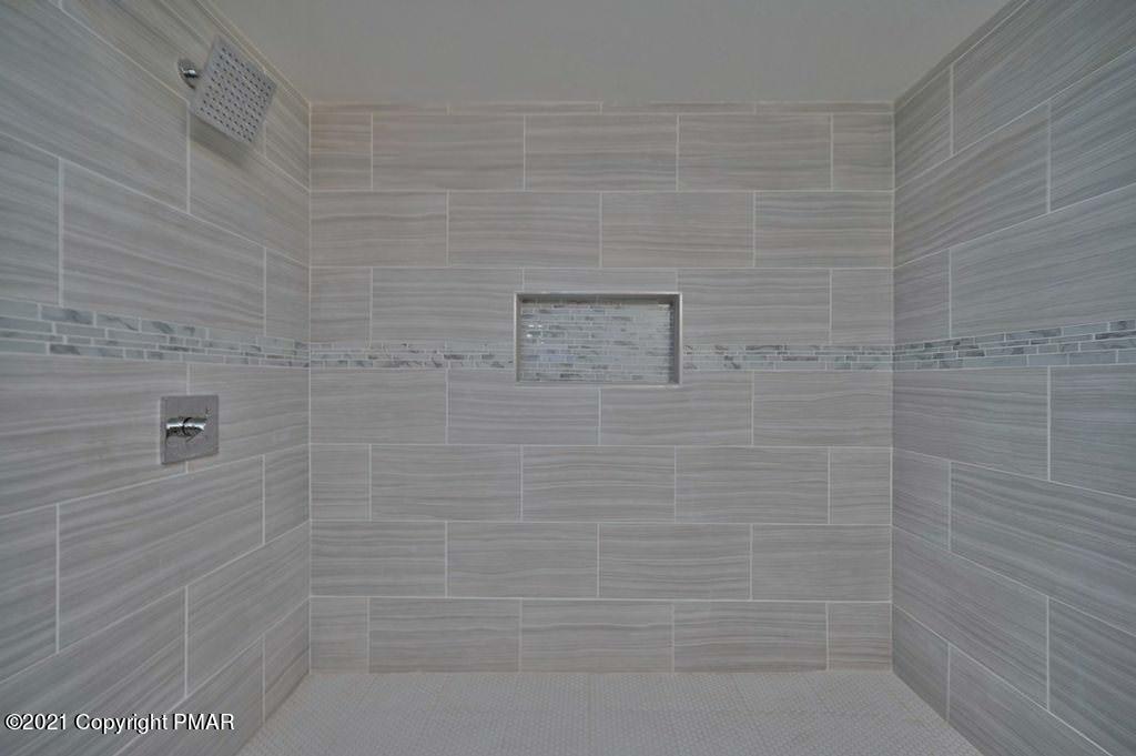 102 Forest Road Dingmans Ferry, PA 18328 - Photo 32 of 75 Photo 32