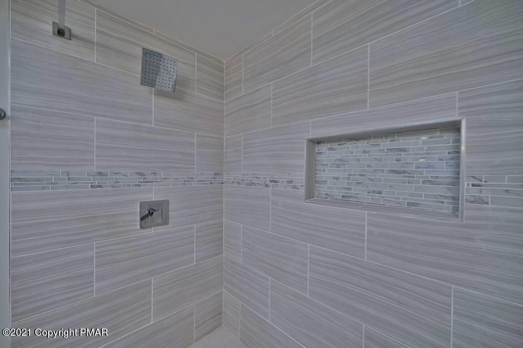 102 Forest Road Dingmans Ferry, PA 18328 - Photo 33 of 75 Photo 33