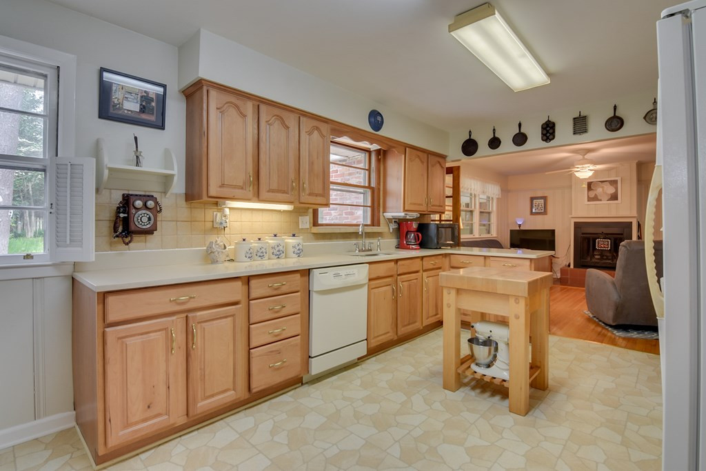 830 Legare Road Southwest Aiken, SC 29803 - Photo 11 of 33