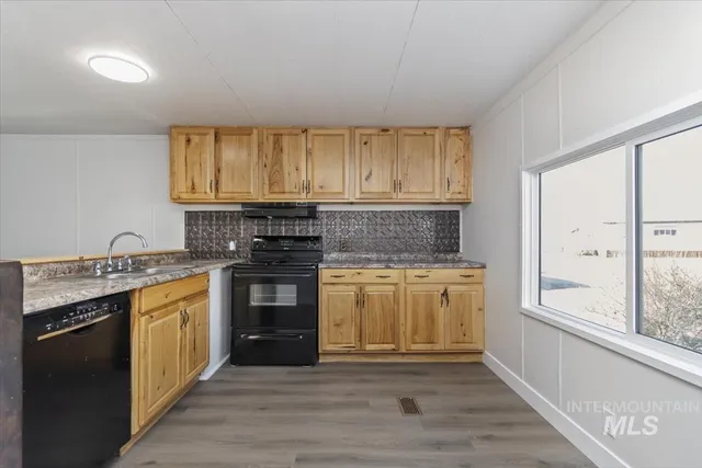 $83,900 | 2205 East Linden Street, Unit 83, Caldwell, ID 83605