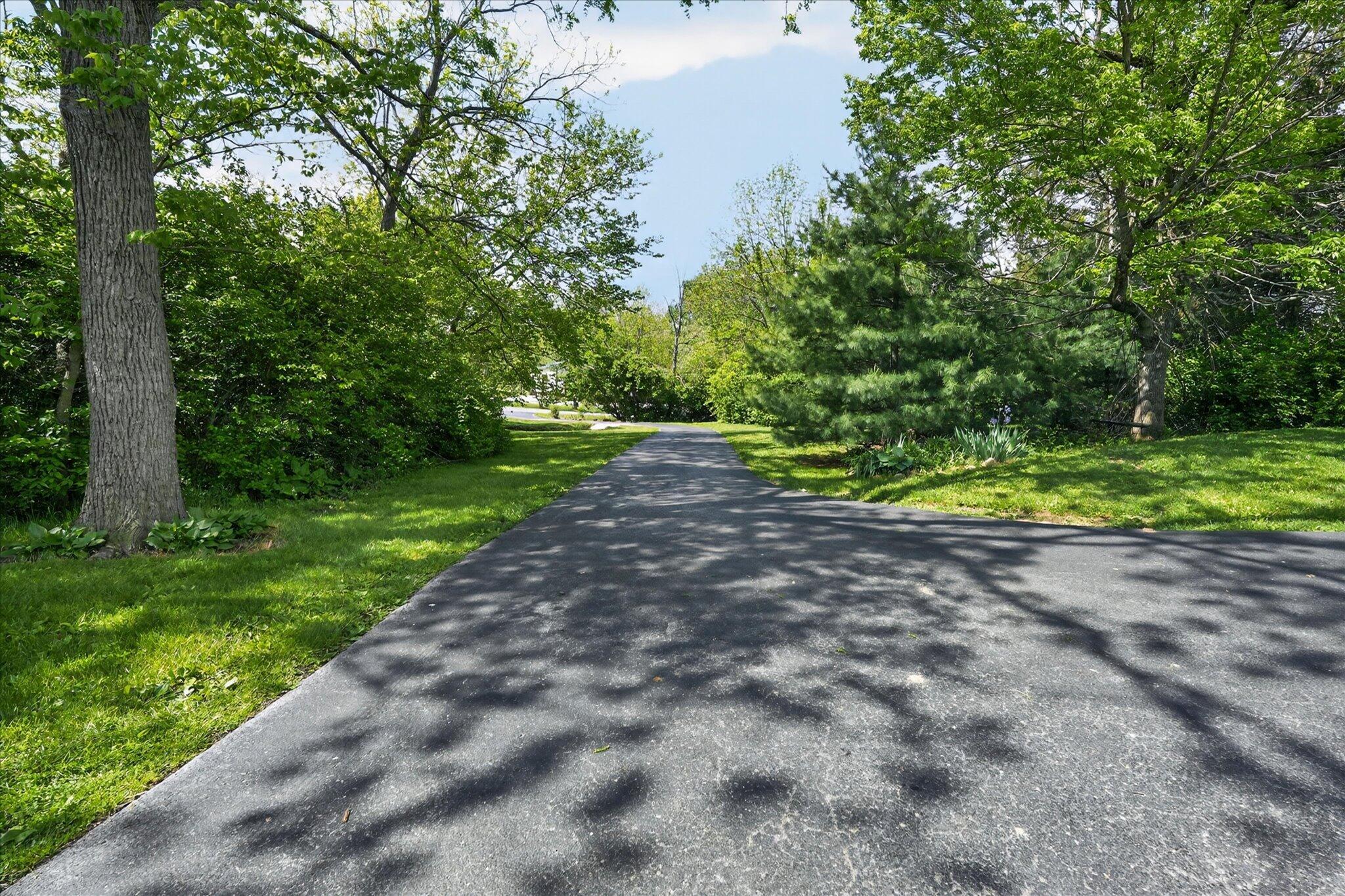 10343 Thomas Road Leesburg, OH 45135 - Photo 4 of 50 Gallery Image 4