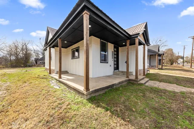 $195,000 | 1259 Bonham Street, Paris, TX 75460