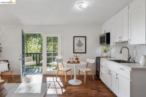 $998,000 | 2343 Mastlands Drive, Oakland, CA 94611