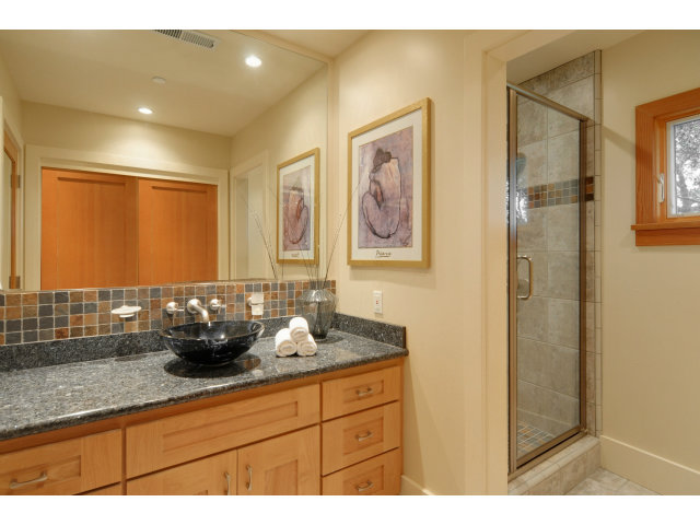 15401 Bohlman Road Saratoga, CA 95070 - Photo 14 of 25 Gallery Image 14