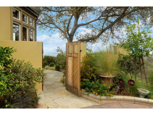 15401 Bohlman Road Saratoga, CA 95070 - Photo 19 of 25 Gallery Image 19