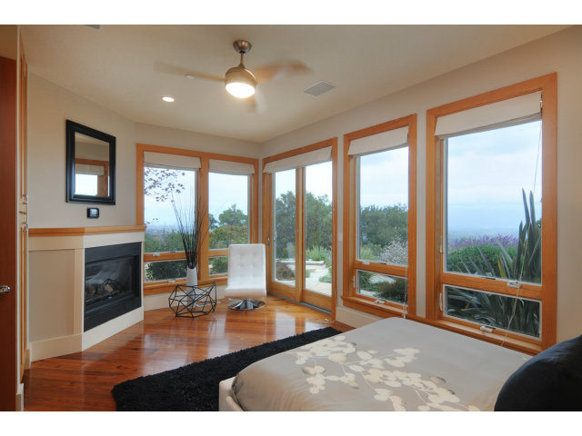 15401 Bohlman Road Saratoga, CA 95070 - Photo 10 of 25 Gallery Image 10