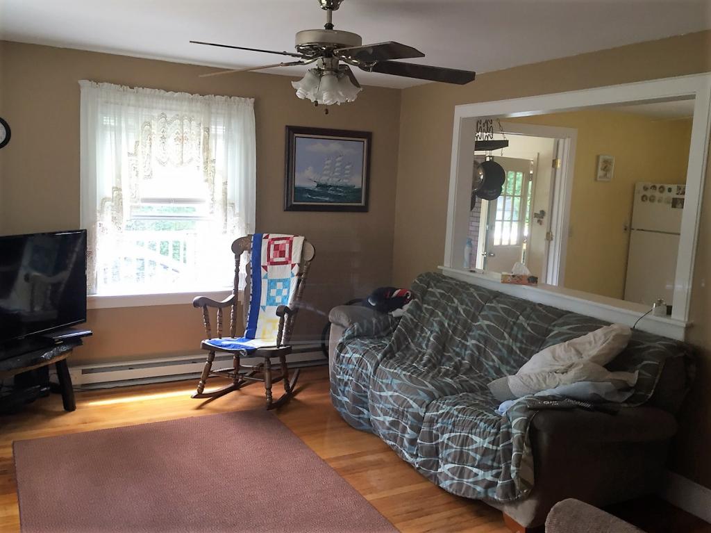 147 Back River Road Dover, NH 03820 - Photo 5 of 12