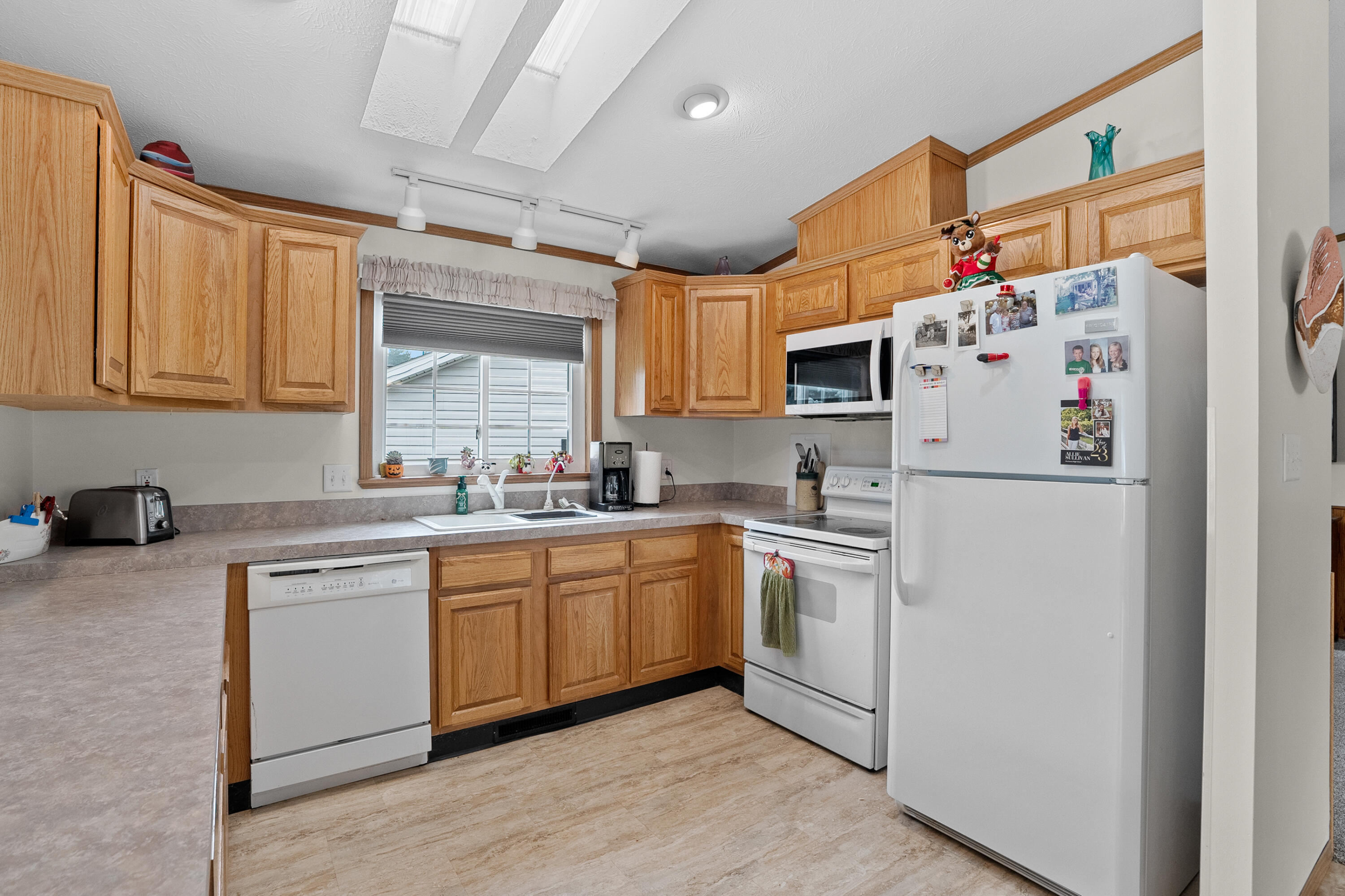 5289 Pine Arbor Ridge Kalamazoo, MI 49004 - Photo 8 of 27 Pine Arbor Ridge 5289 Kalamazoo 49004-9