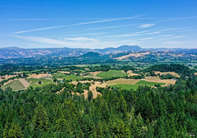$12,000,000 | 3150 Mill Creek Road, Healdsburg, CA 95448