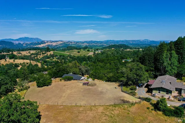$12,000,000 | 3150 Mill Creek Road, Healdsburg, CA 95448