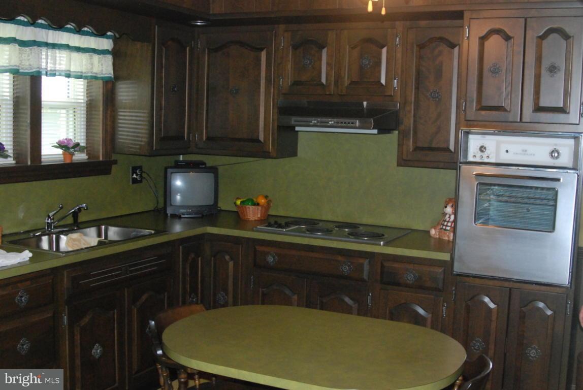 13 Sager Road Elizabethtown, PA 17022 - Photo 4 of 8