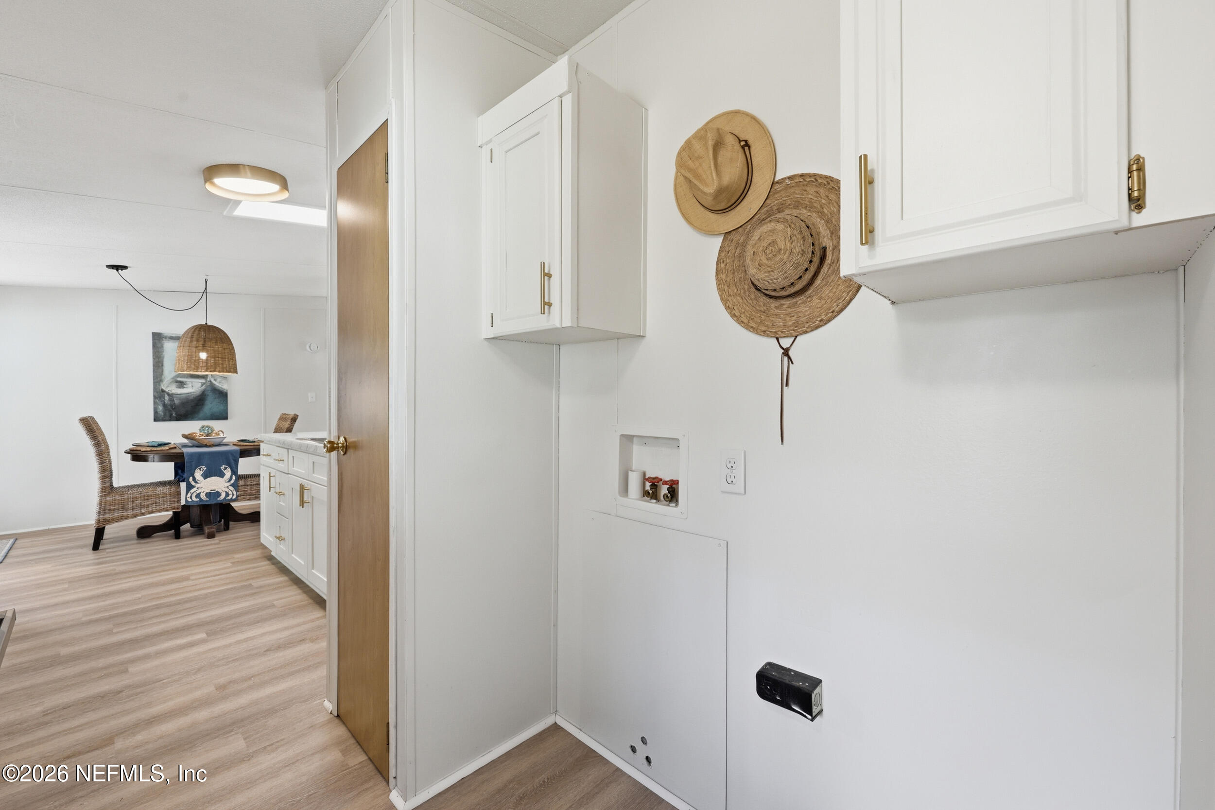 116 Waterside Avenue Satsuma, FL 32189 - Photo 34 of 53 a view of living room and window