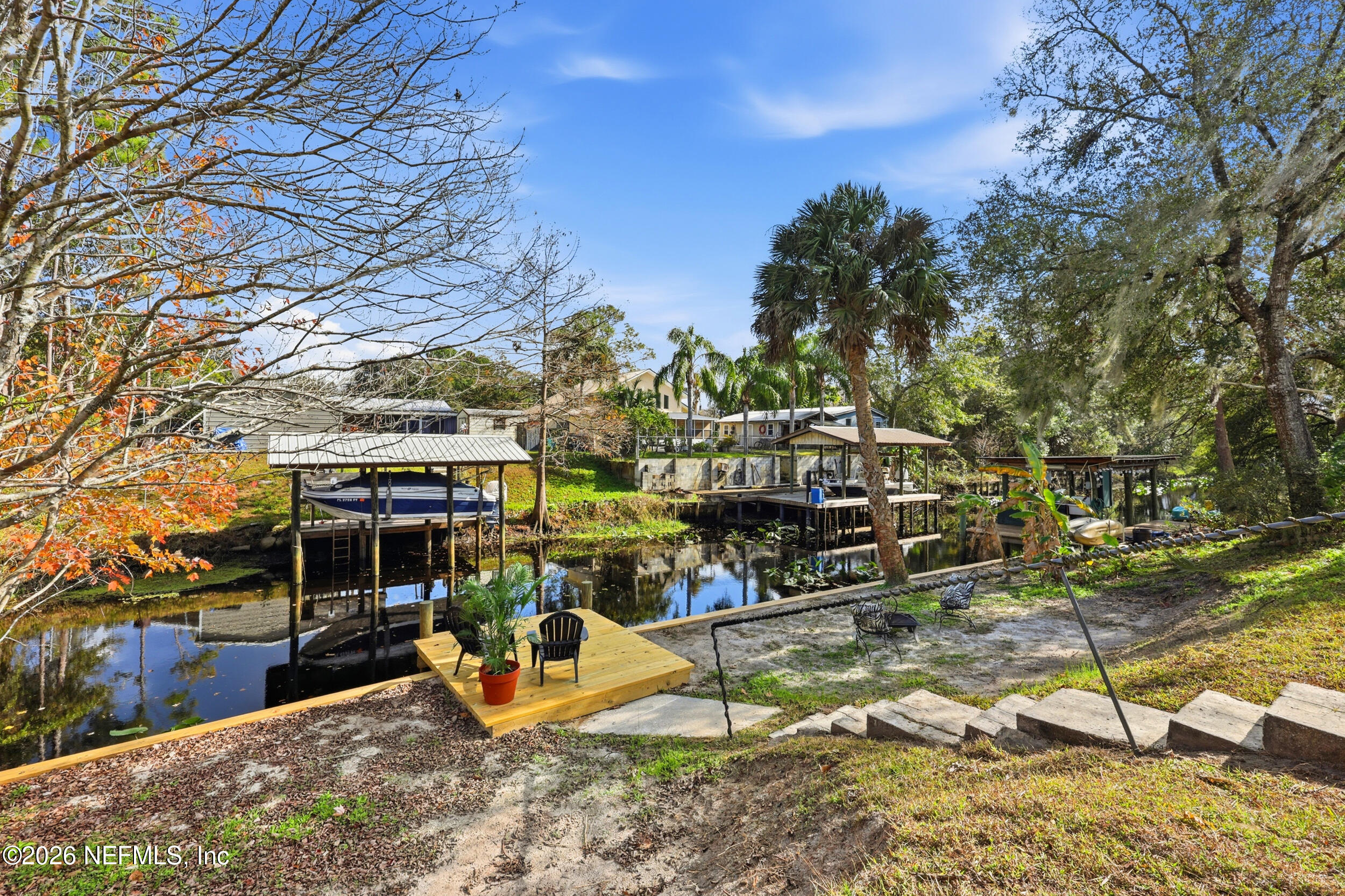 116 Waterside Avenue Satsuma, FL 32189 - Photo 44 of 53 a view of outdoor space with seating area