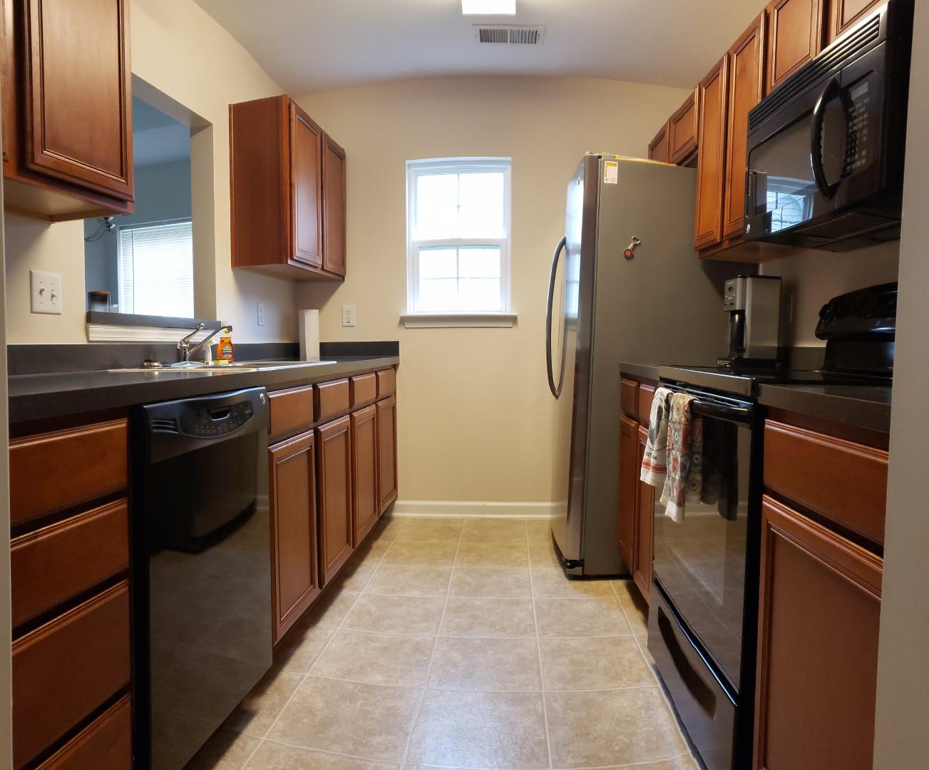 211 Island Green Road Goose Creek, SC 29445 - Photo 4 of 17 Tad Woovis - 4