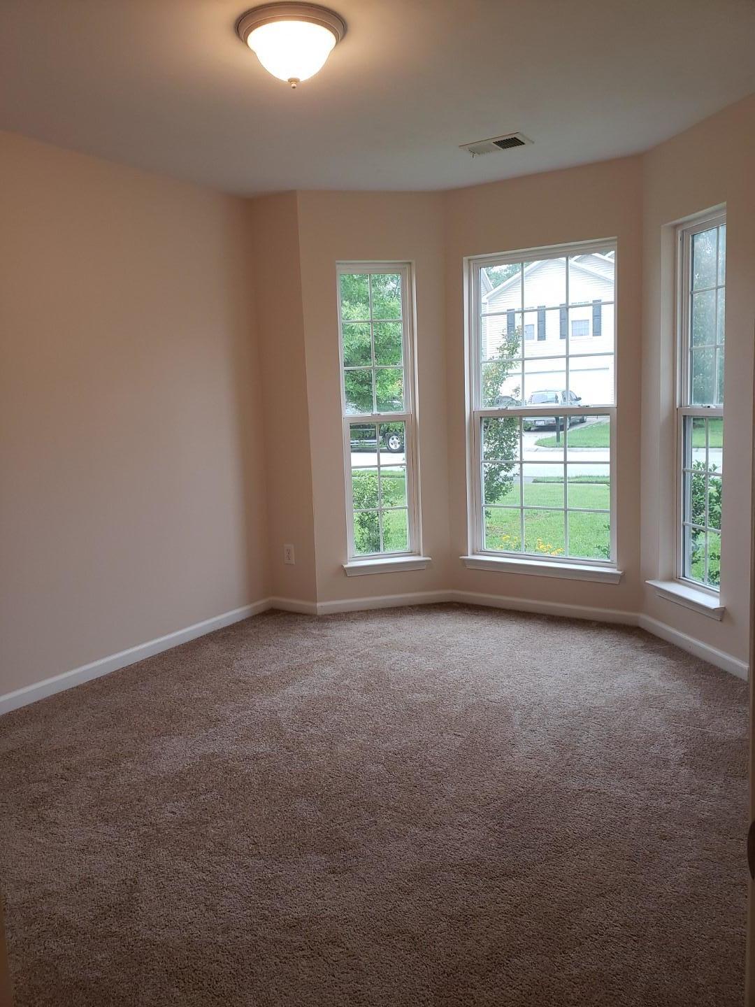 211 Island Green Road Goose Creek, SC 29445 - Photo 8 of 17 Tad Woovis - 8