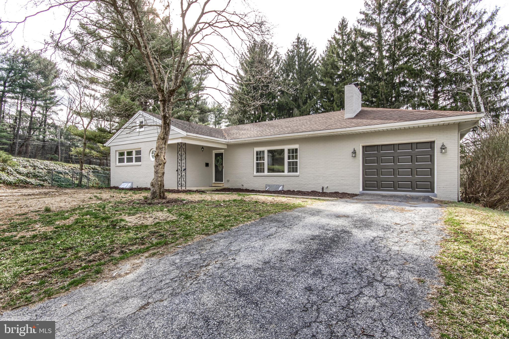 609 Boundbrook Road Harrisburg, PA 17109 - Photo 3 of 42 Driveway