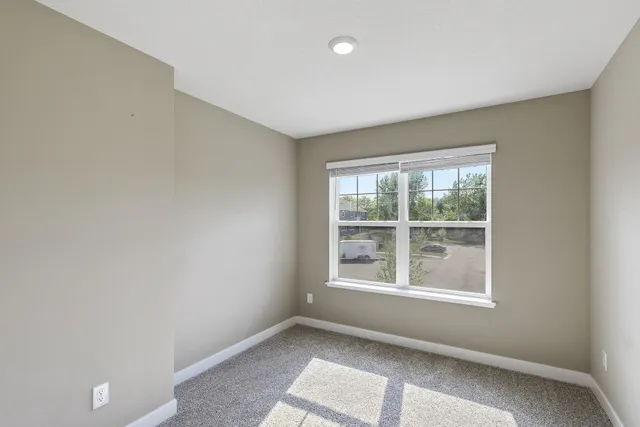 $389,900 | 16386 Jaffna Place, Lakeville, MN 55044