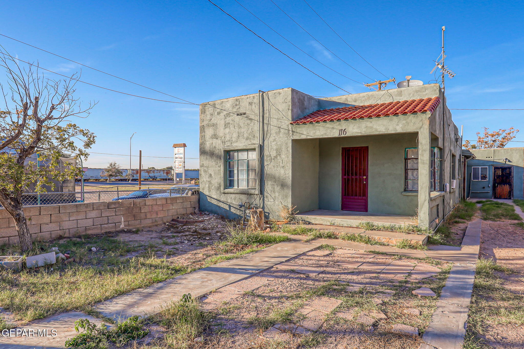 116 Tamarisk Street Anthony, TX 79821 - Photo 2 of 36 a view of a house with backyard