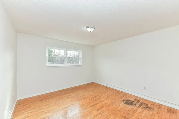 $139,900 | 5034 Allisonville Road, Unit C, Indianapolis, IN 46205