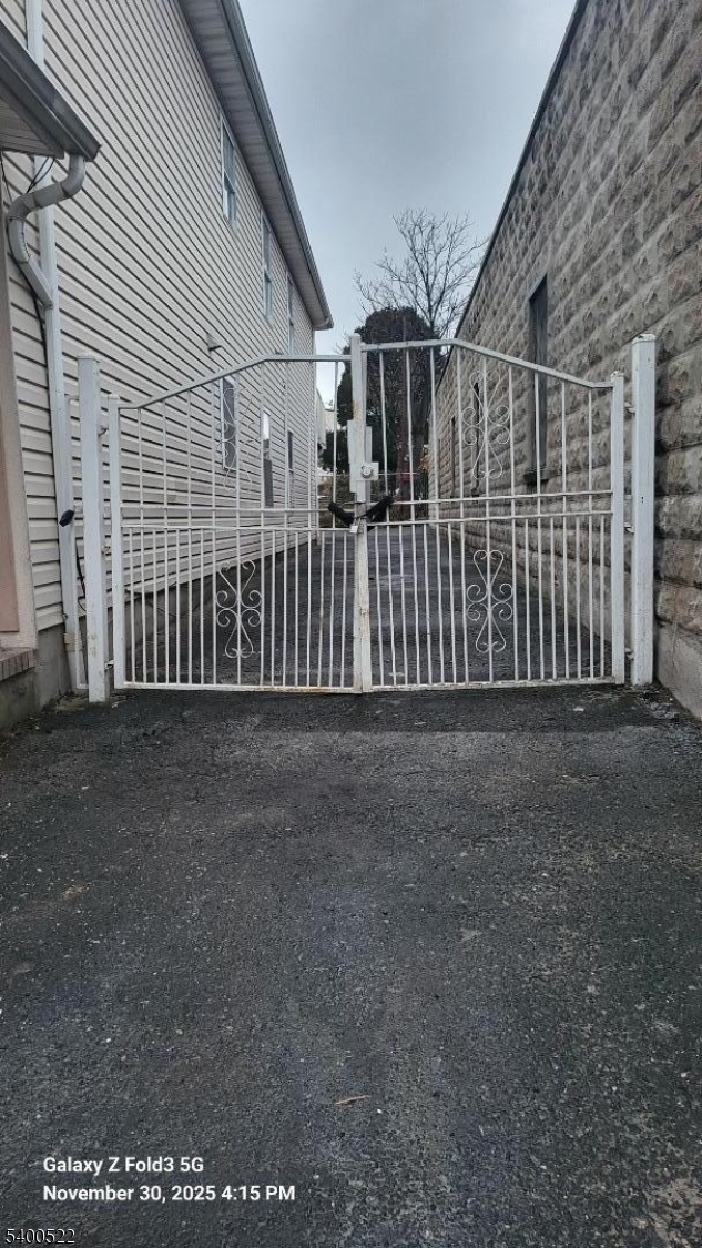 306 1st Street, Unit 1 Elizabeth Port, NJ 07206 - Photo 20 of 23 a view of a back yard