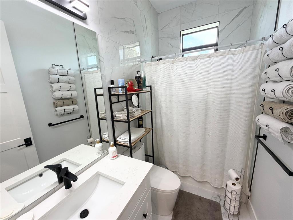 4722 Neptune Road Venice, FL 34293 - Photo 15 of 28