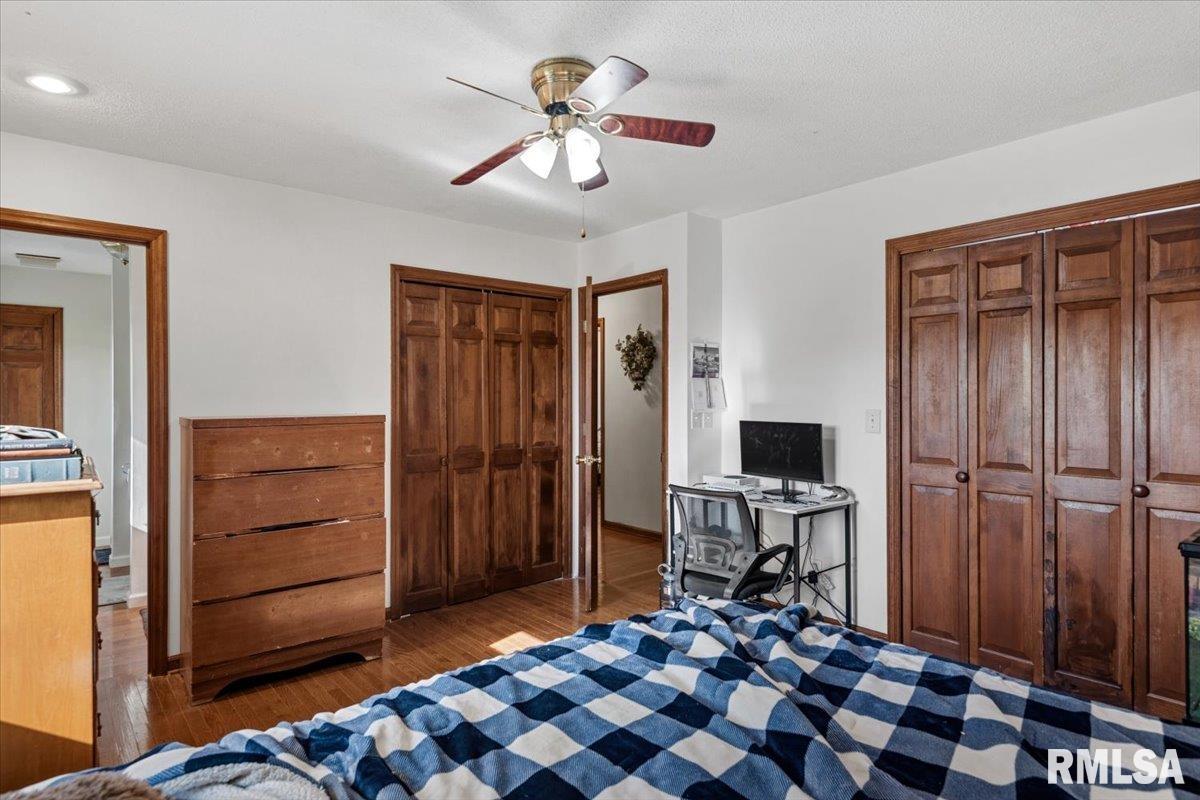 6487 Rentshler Road Rochester, IL 62563 - Photo 13 of 47