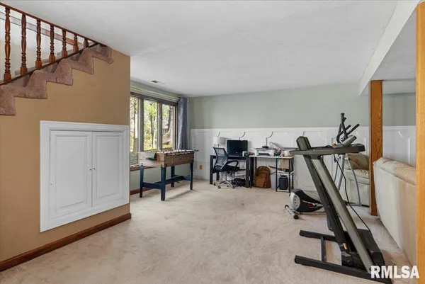 $330,000 | 6487 Rentshler Road, Rochester, IL 62563