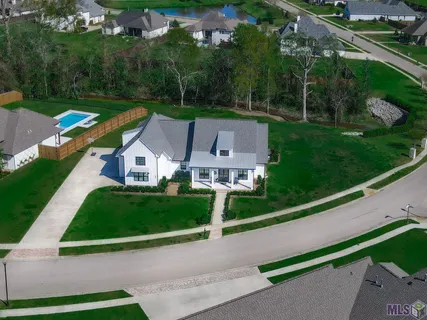 $850,000 | 11370 River Reid Crossing, Geismar, LA 70734