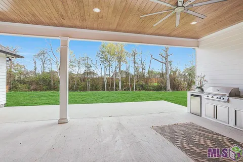 $850,000 | 11370 River Reid Crossing, Geismar, LA 70734