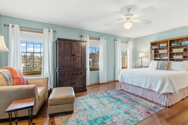 $642,000 | 1200 Creekside Crossing, Stillwater, MN 55082