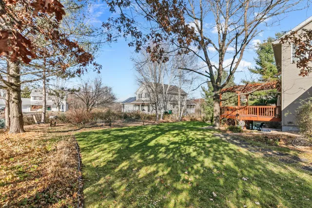 $642,000 | 1200 Creekside Crossing, Stillwater, MN 55082