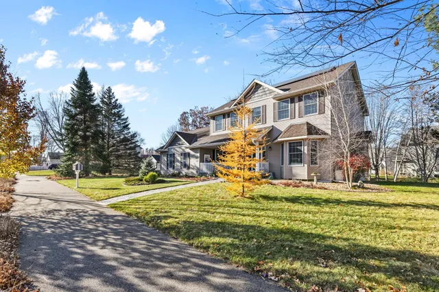 $642,000 | 1200 Creekside Crossing, Stillwater, MN 55082