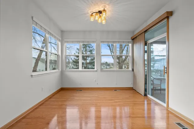 $319,900 | 1534 Cadillac Circle, Romeoville, IL 60446