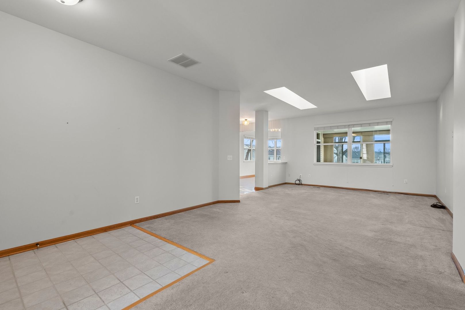 1534 Cadillac Circle Romeoville, IL 60446 - Photo 6 of 30