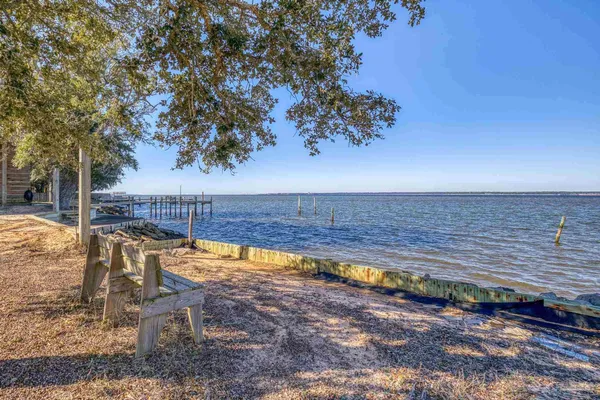 $1,200,000 | 305 Garcon Point Road, Milton, FL 32583