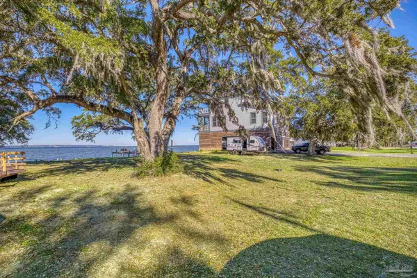$1,200,000 | 305 Garcon Point Road, Milton, FL 32583