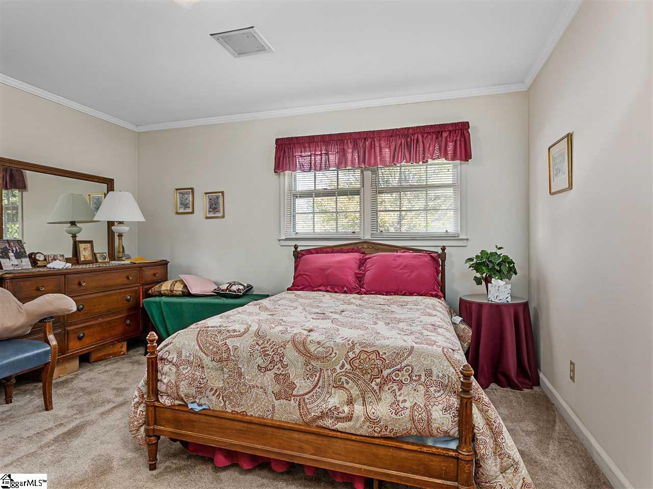 27 Rollingreen Road Greer, SC 29651 - Photo 22 of 32 Gallery Image 22