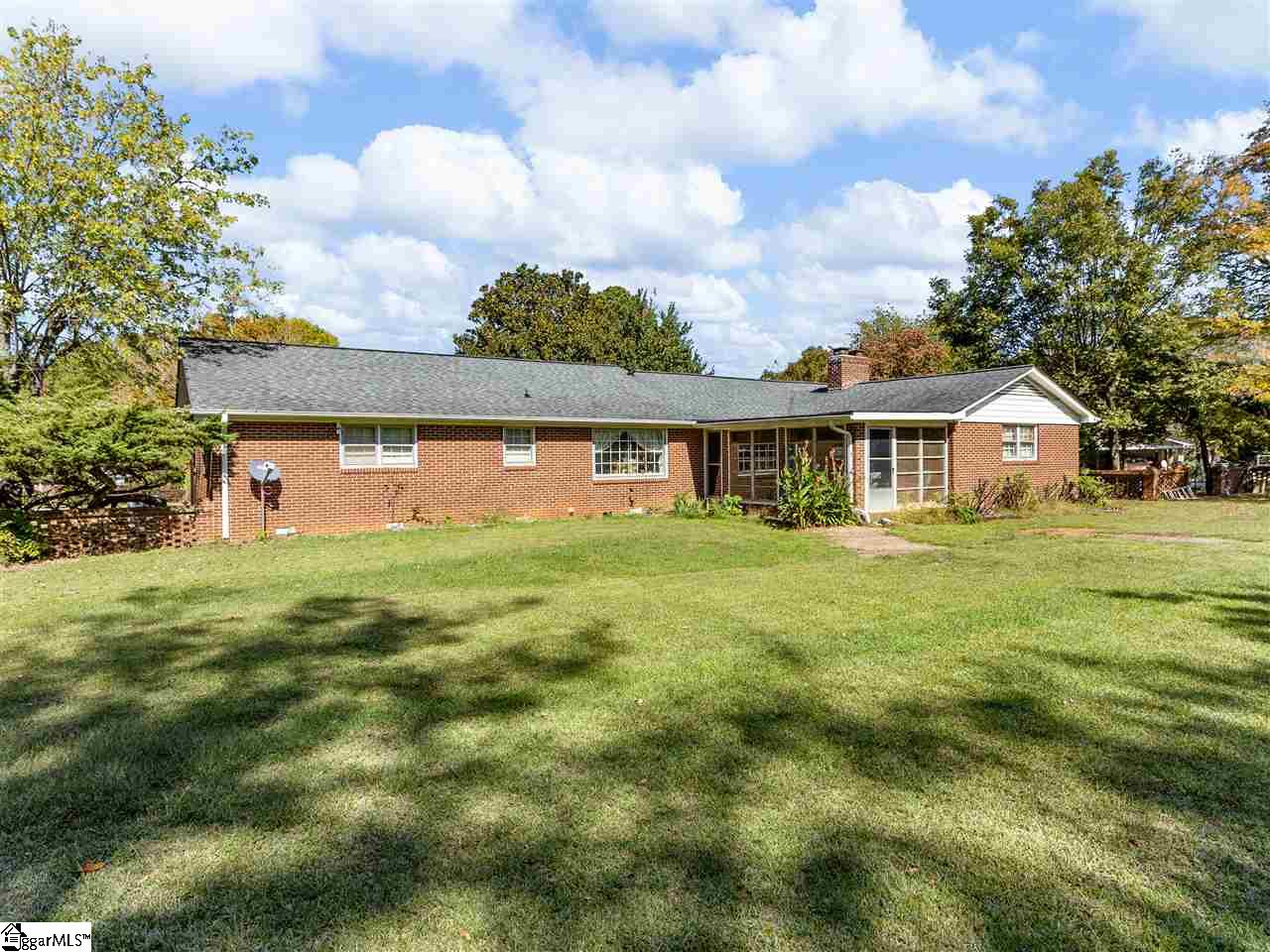27 Rollingreen Road Greer, SC 29651 - Photo 31 of 32 Gallery Image 31