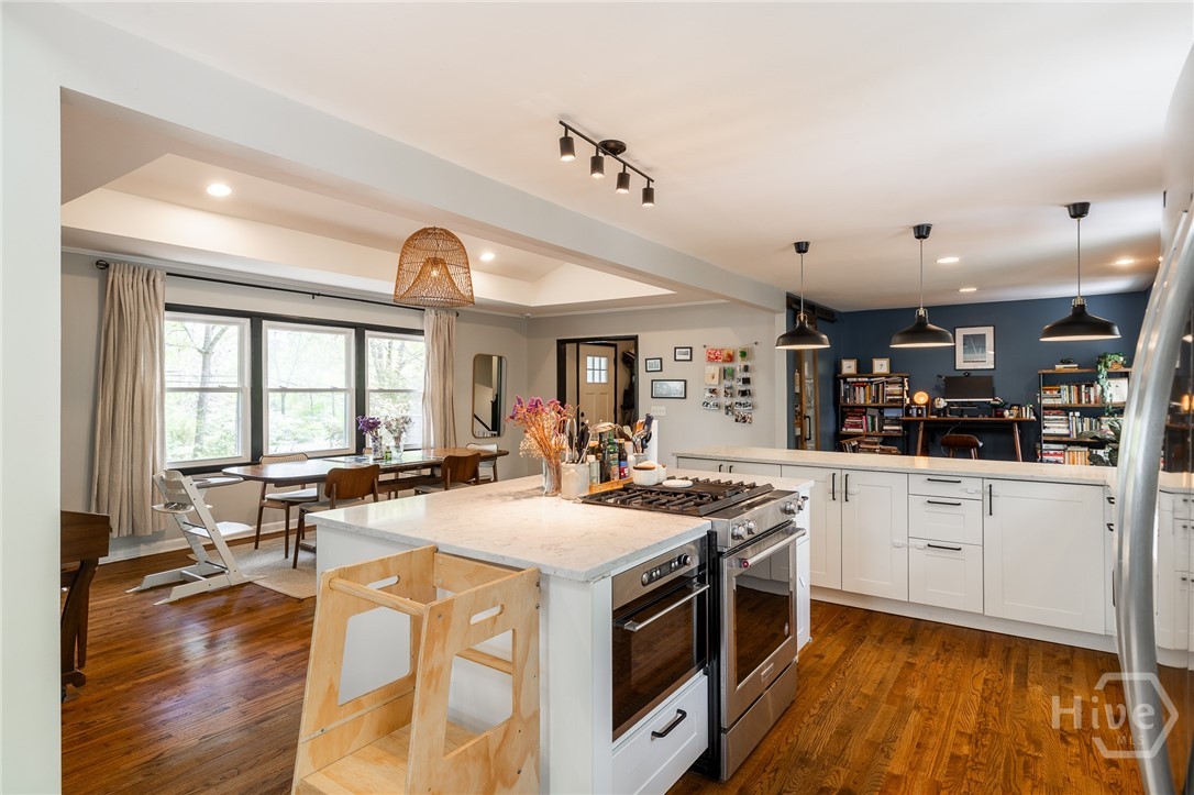 130 Oakdale Road Athens, GA 30606 - Photo 11 of 61