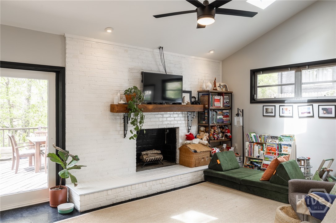 130 Oakdale Road Athens, GA 30606 - Photo 19 of 61
