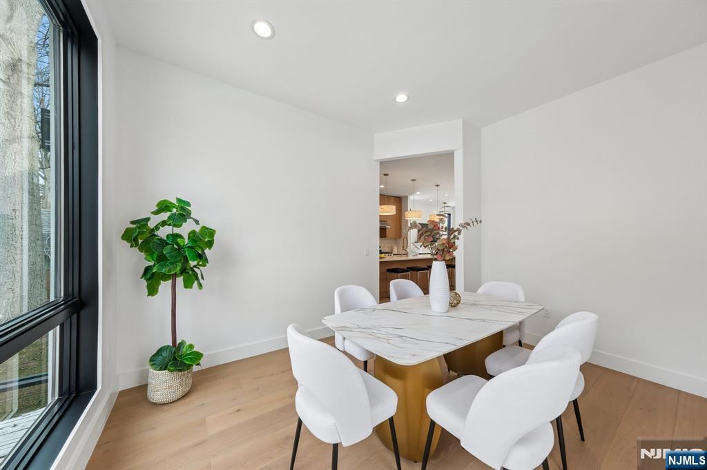 43 Grove Street Tenafly, NJ 07670 - Photo 13 of 37