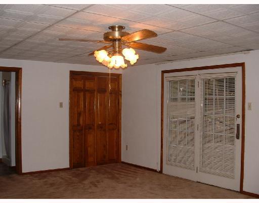 3649 West Run Road Munhall, PA 15120 - Photo 4 of 6 Other.