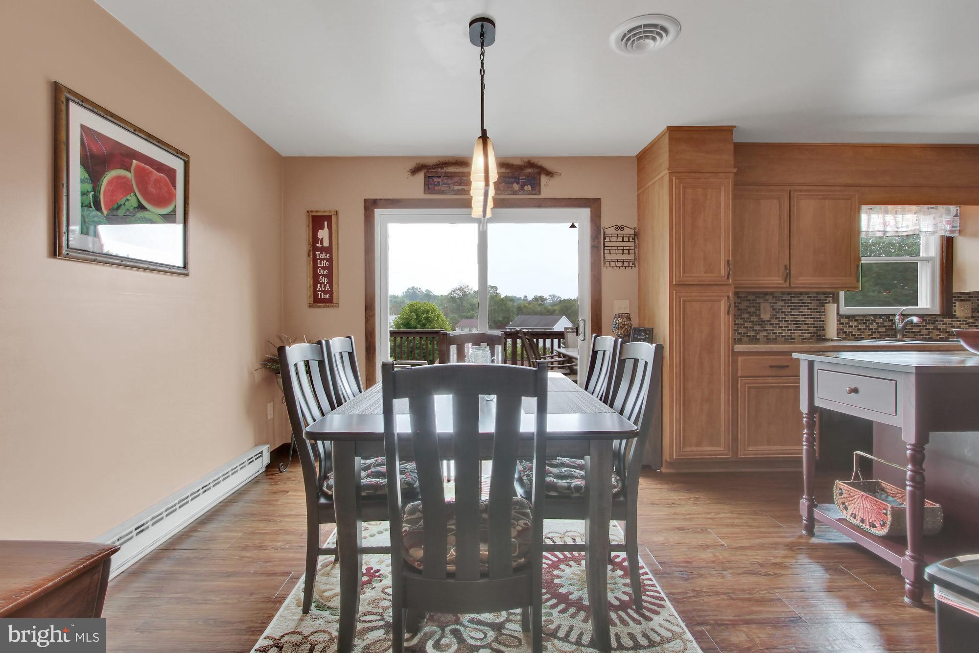 2 Briarcliff Road Elizabethtown, PA 17022 - Photo 4 of 27 Dining Room