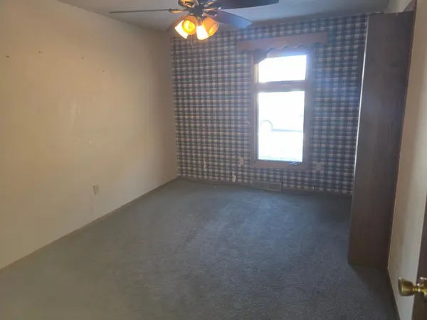 $159,000 | 15 Birch Avenue, Bird Island, MN 55310