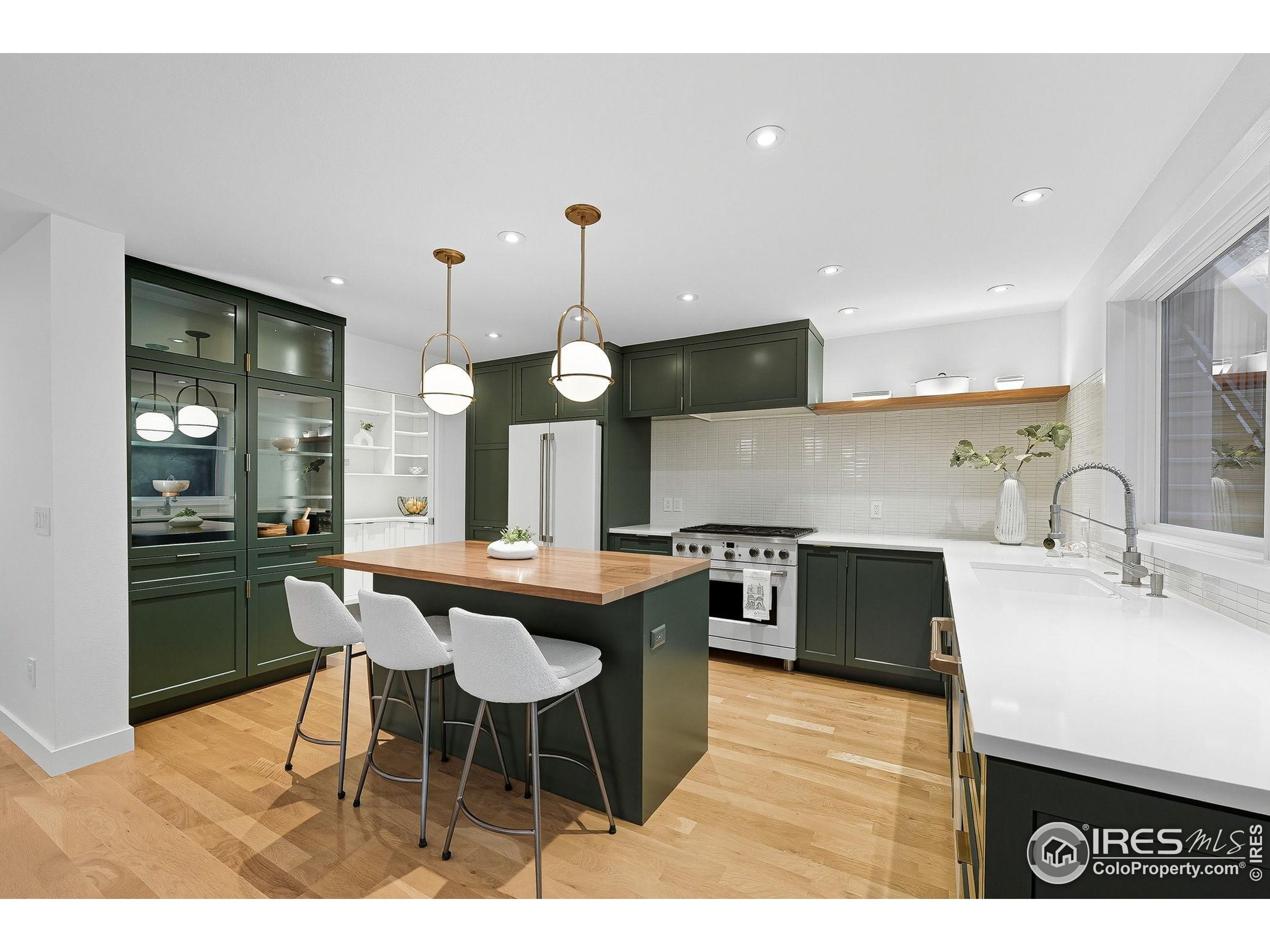 71 Ridge Drive Boulder, CO 80304 - Photo 11 of 42