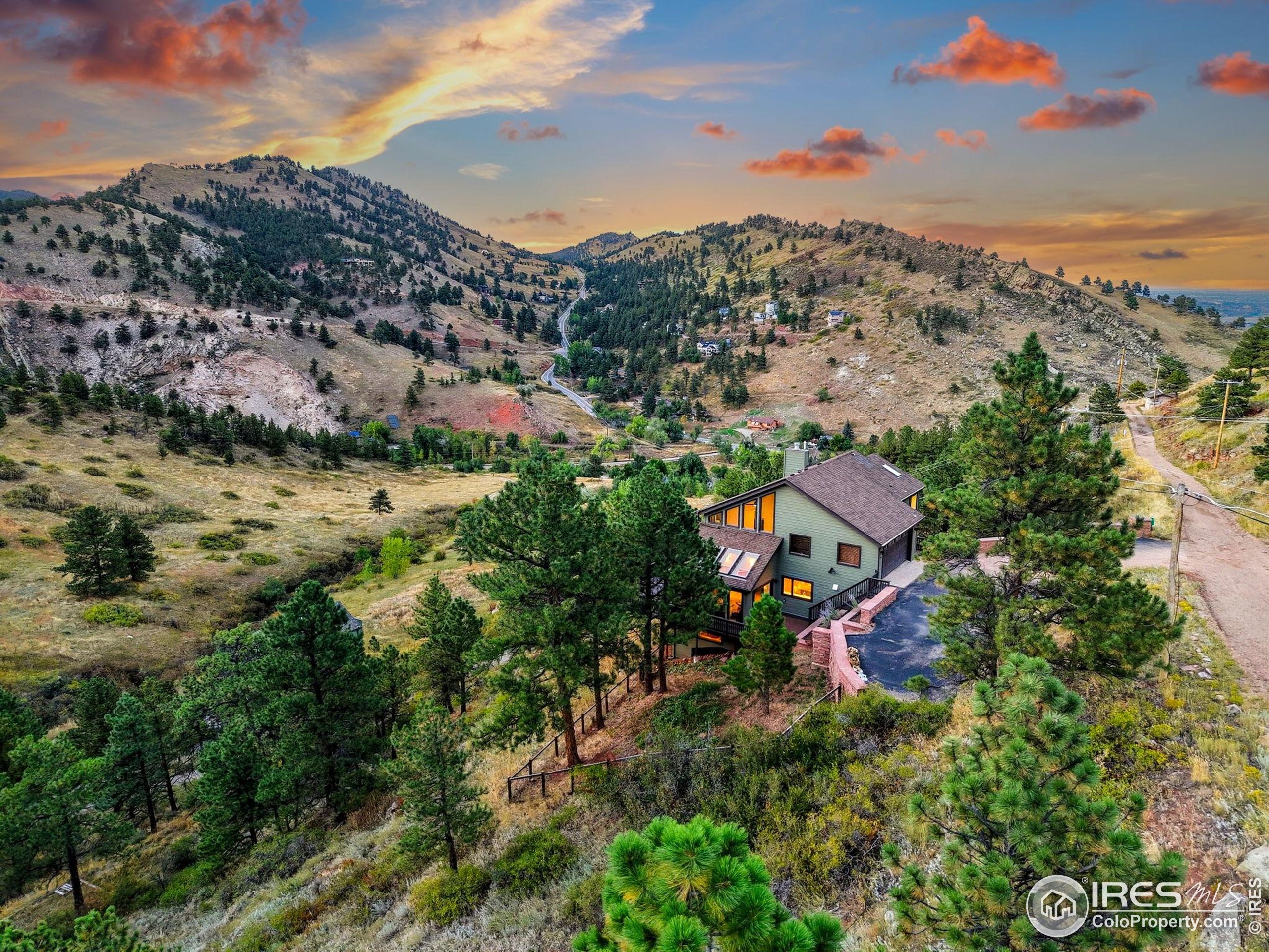 71 Ridge Drive Boulder, CO 80304 - Photo 5 of 42