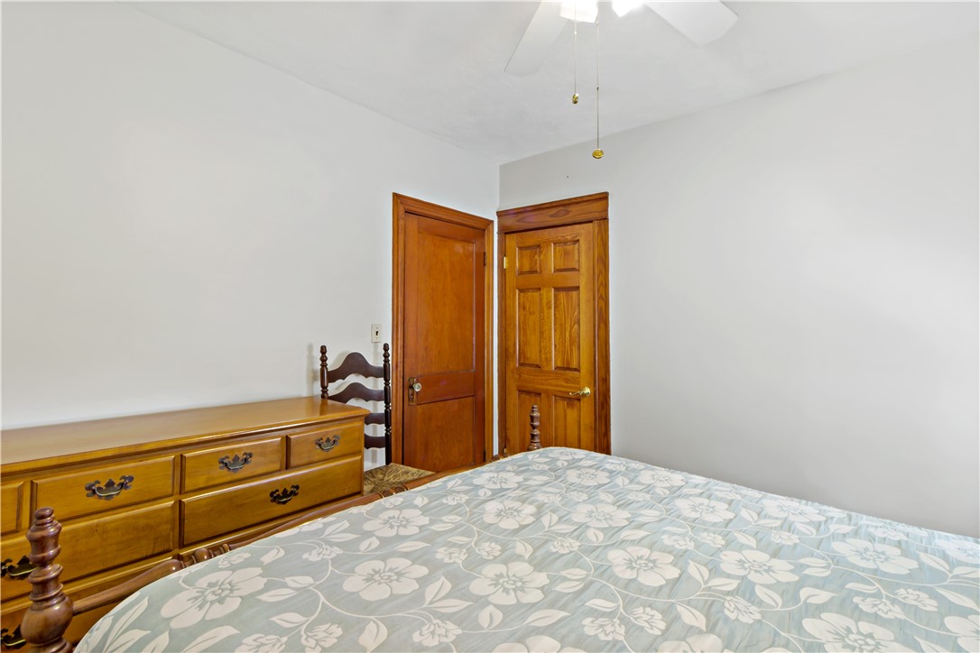 363 Mendon Road Attleboro, MA 02703 - Photo 18 of 39 Gallery Image 18