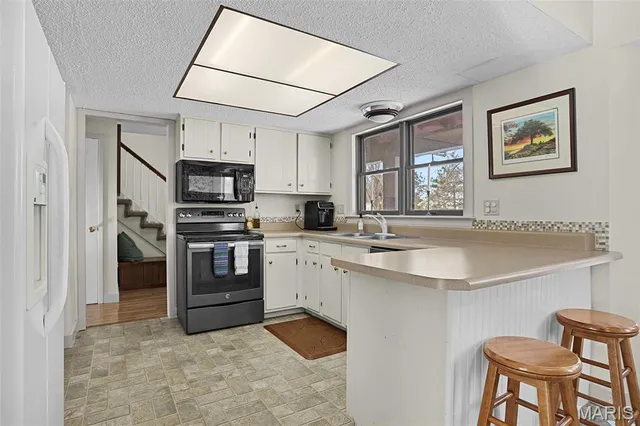 $315,000 | 51 Berkshire Drive, Washington, MO 63090