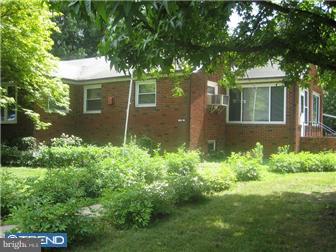 132 Kelly Driver Road Clementon, NJ 08021 - Photo 2 of 12 Exterior Front