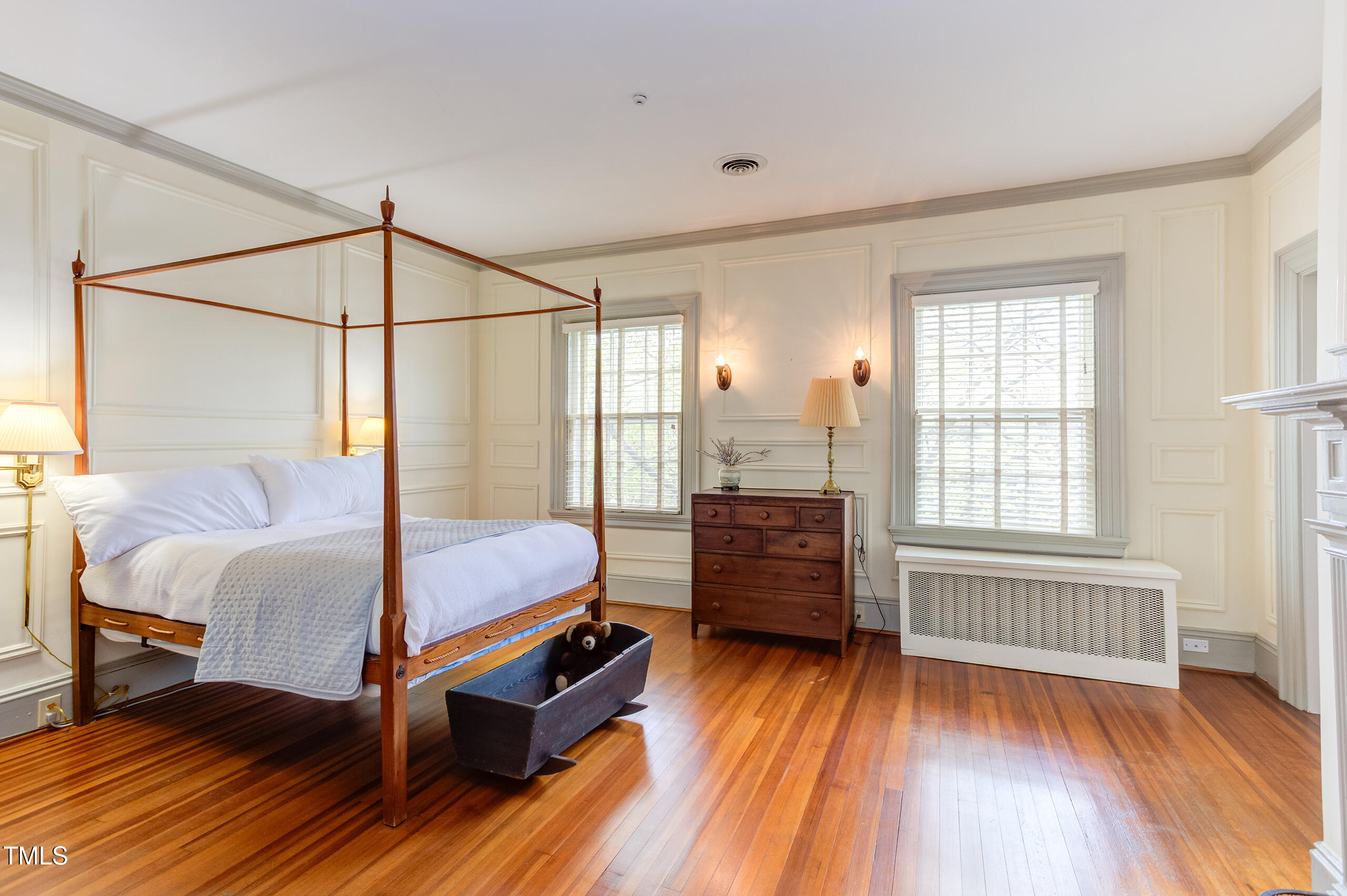 1208 College Place Raleigh, NC 27605 - Photo 66 of 94 IMG_1911_2_3